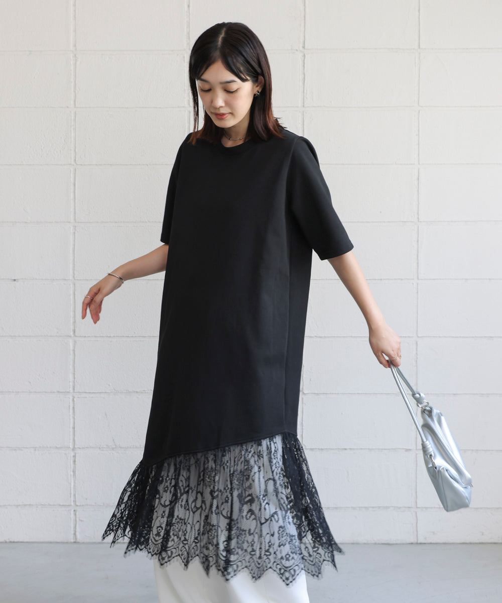 裾レースワンピース