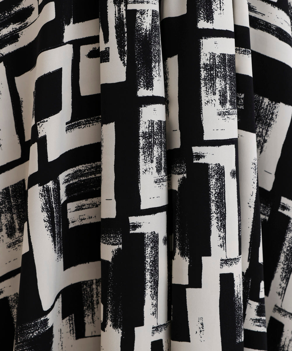 モノトーン柄パンツ