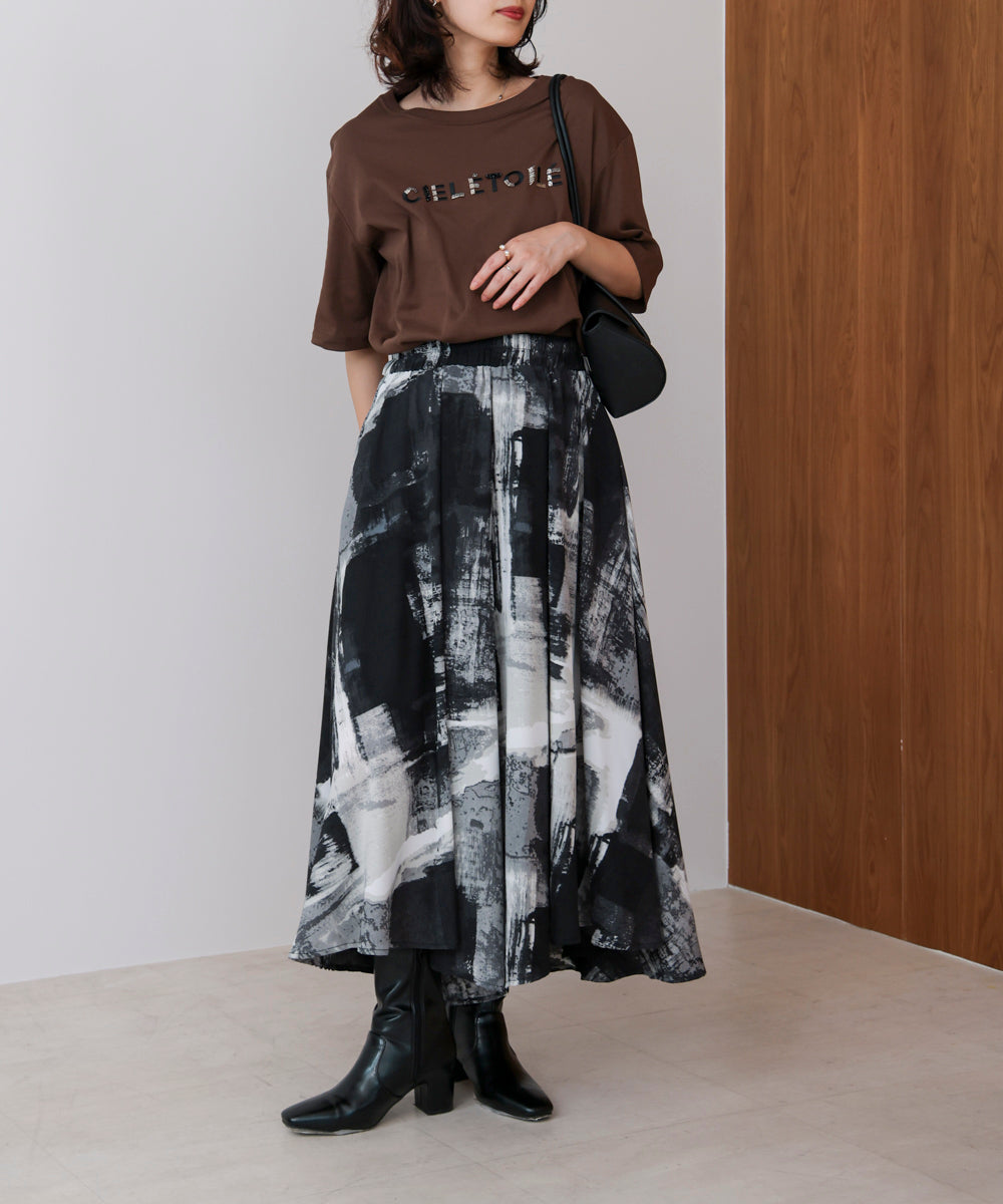 モノトーン柄パンツ