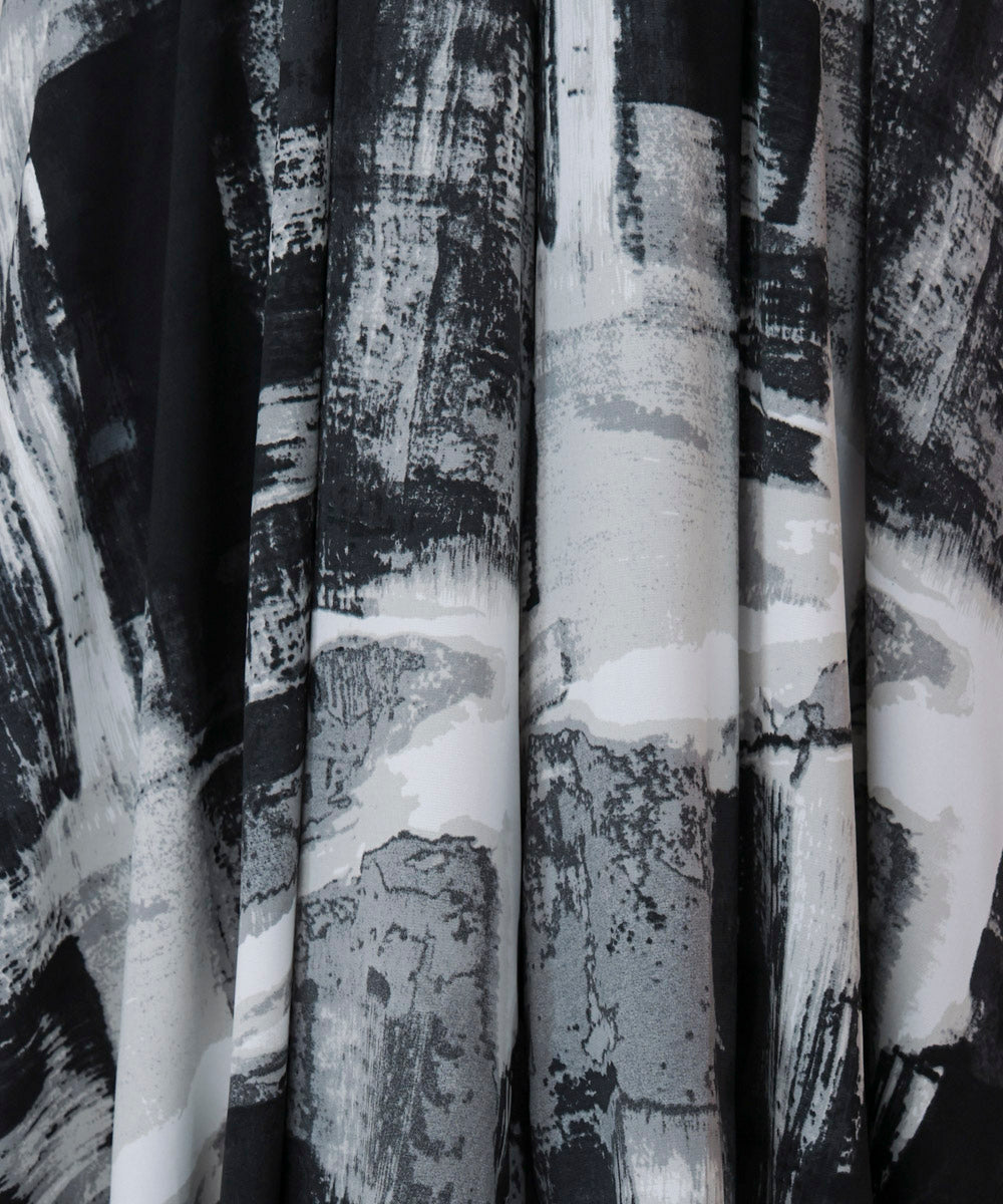 モノトーン柄パンツ