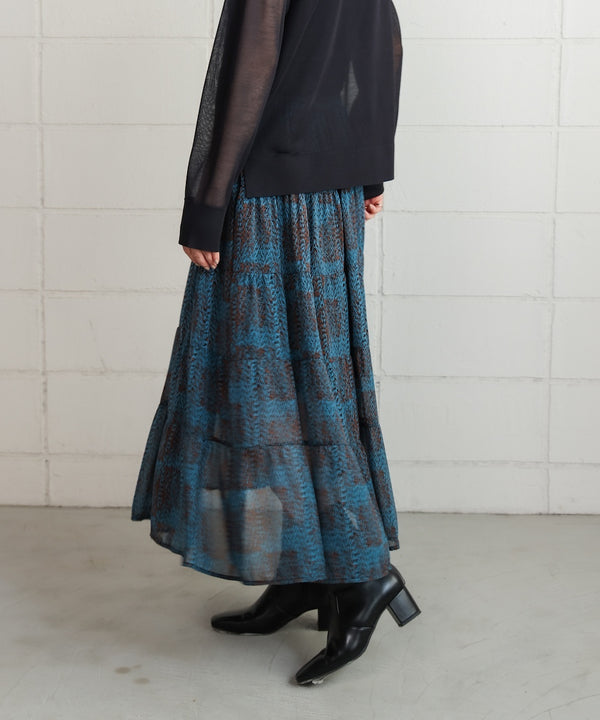 柄ティアードスカート