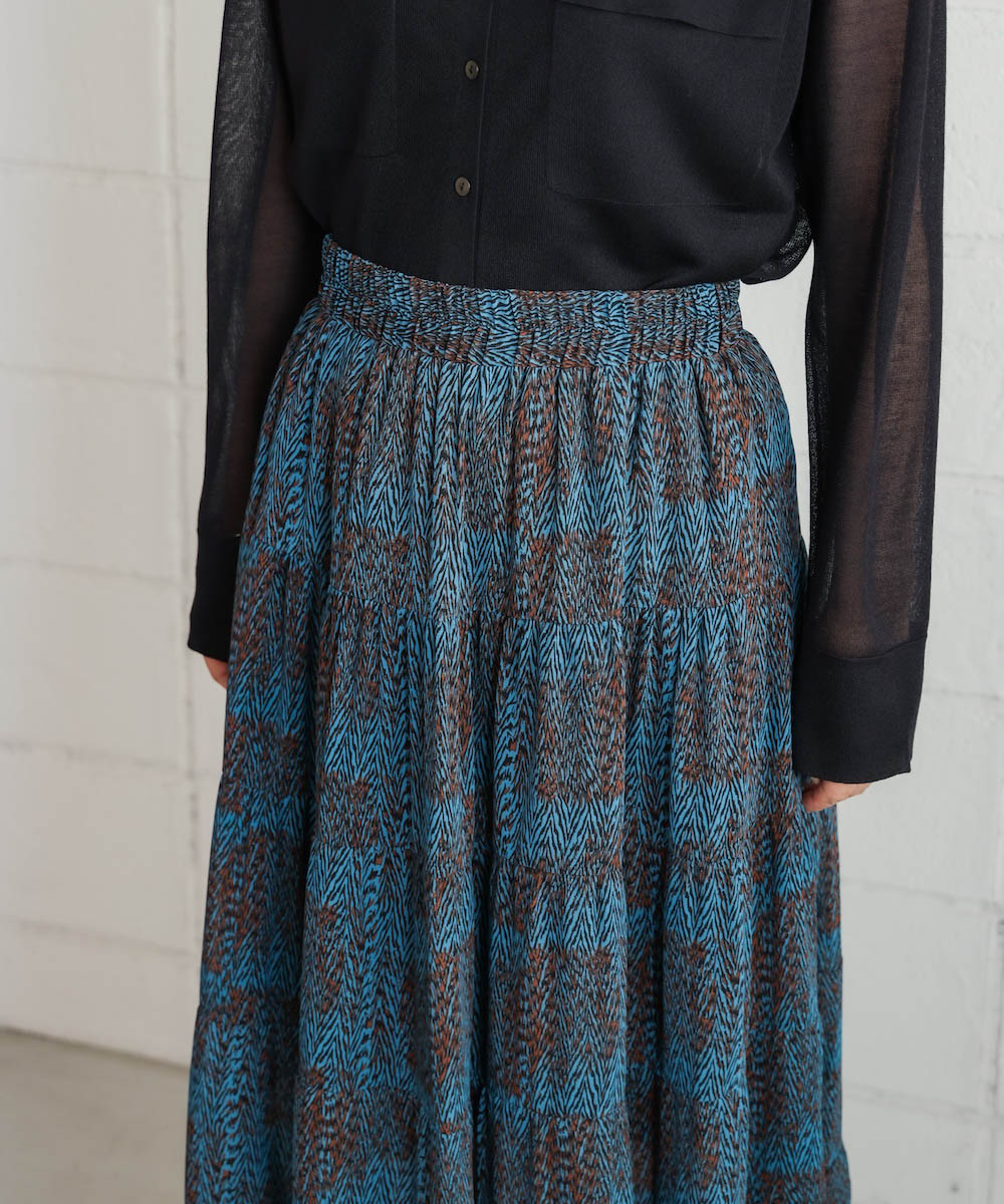 柄ティアードスカート