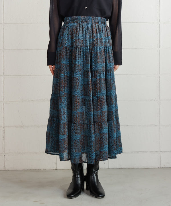 柄ティアードスカート