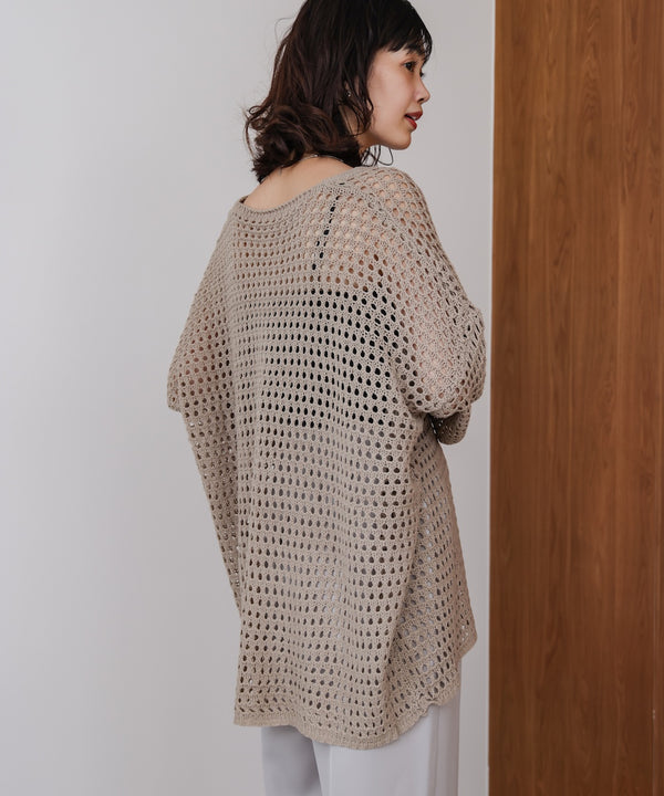 Vネックメッシュニット