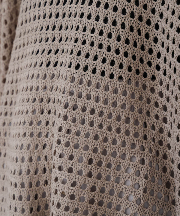 Vネックメッシュニット