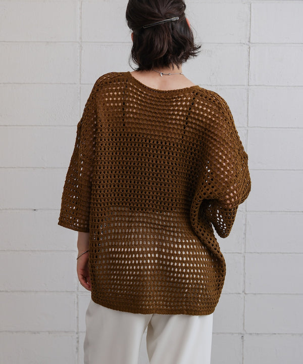 Vネックメッシュニット