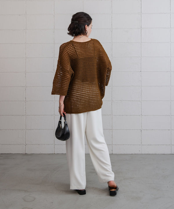 Vネックメッシュニット