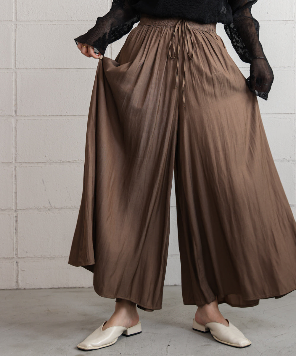 ギャザーウエストワイドパンツ