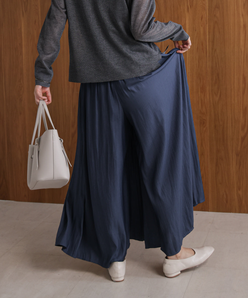 ギャザーウエストワイドパンツ