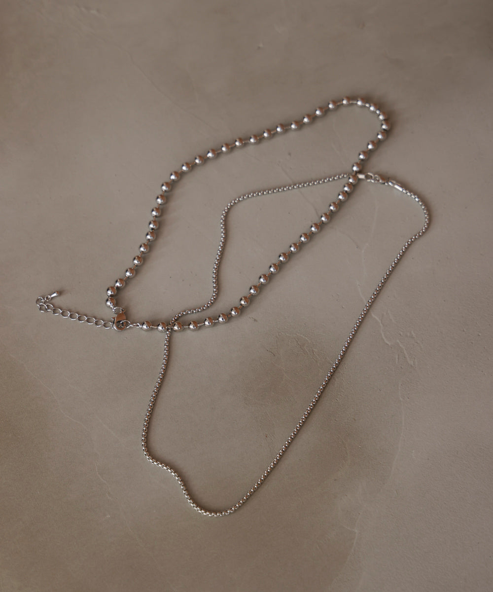 ボールチェーンニレンショートネックックレス