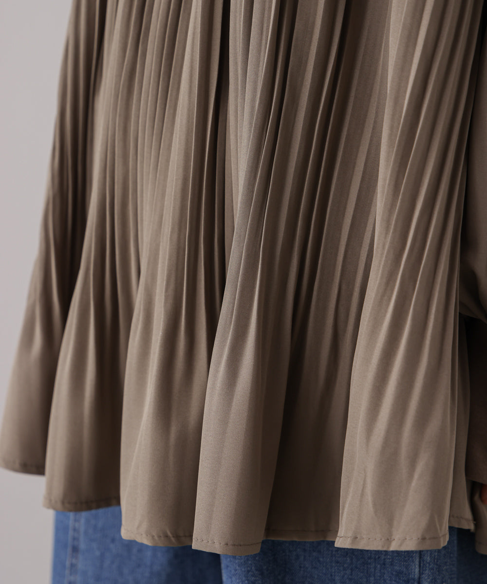 配色ラインプリーツプルオーバー