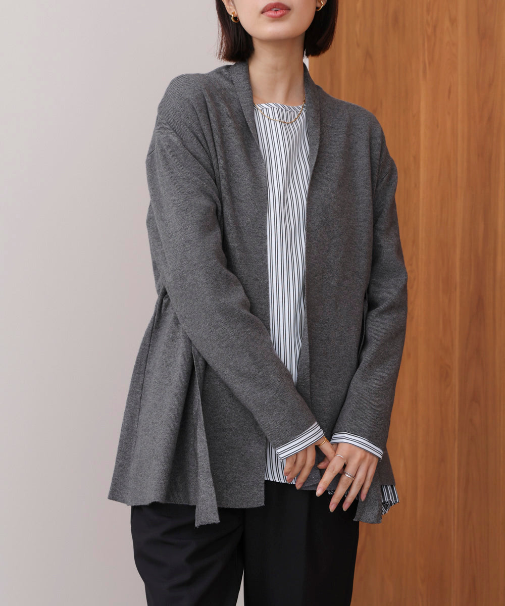 ミドルウエストマークトッパー