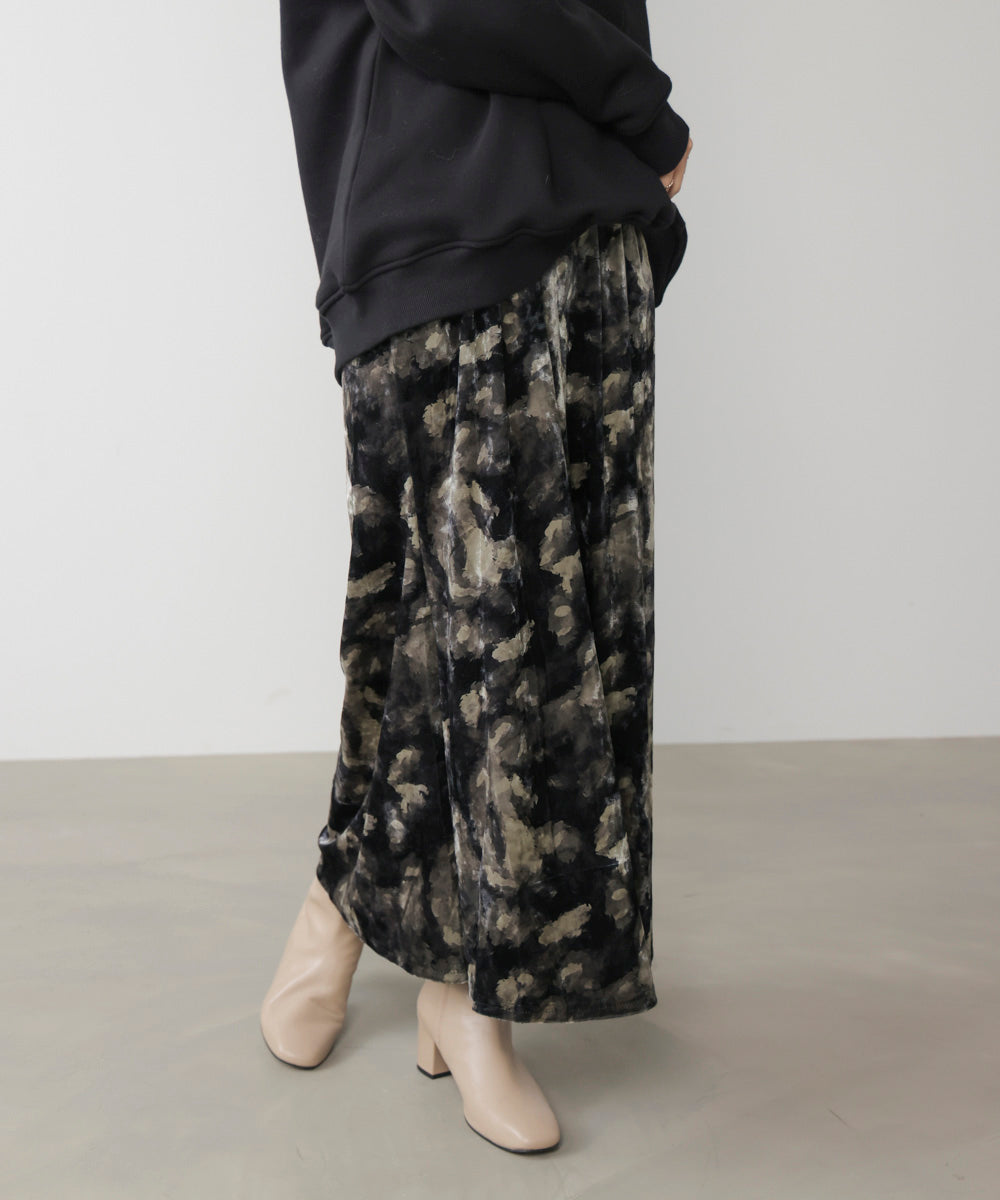 ベロアニュアンス柄スカート