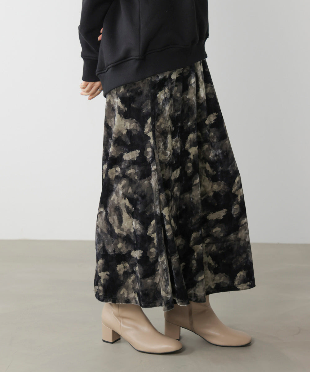 ベロアニュアンス柄スカート