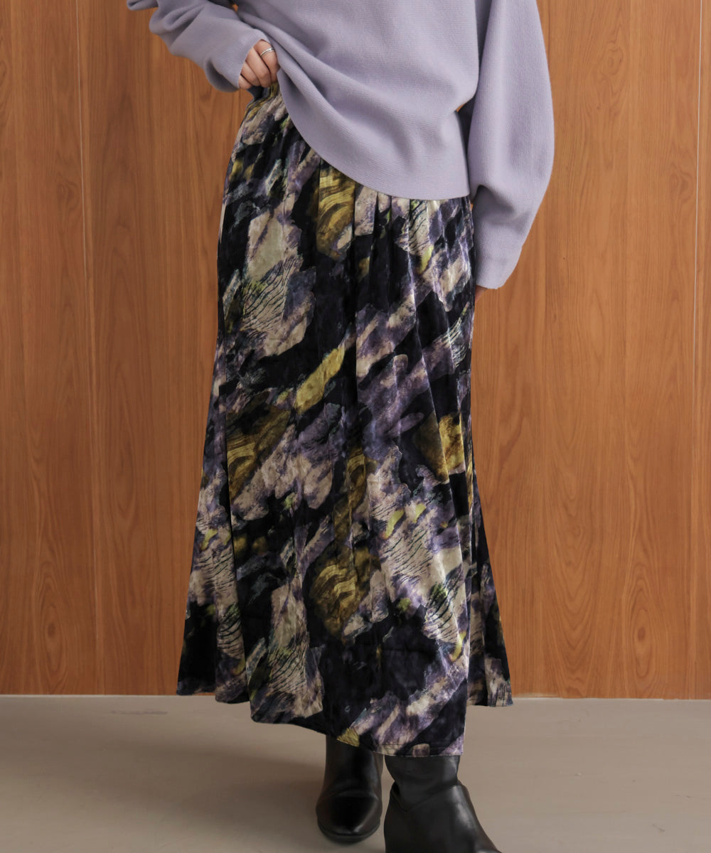 ベロアニュアンス柄スカート