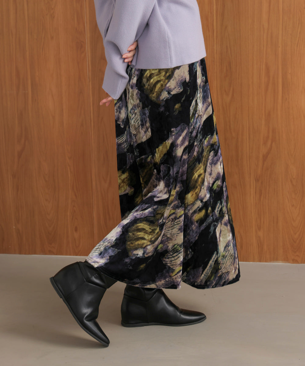 ベロアニュアンス柄スカート