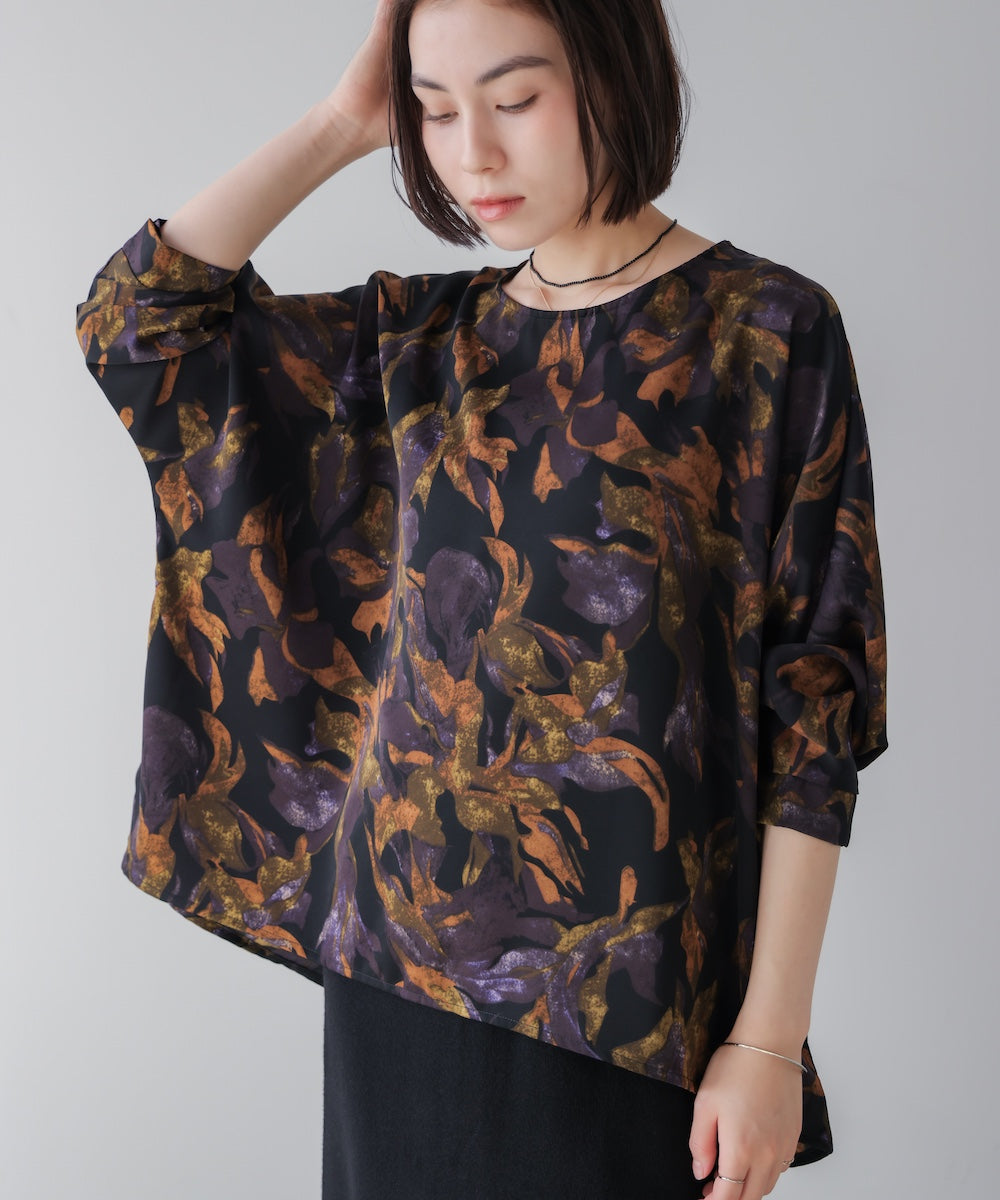 花柄ワイドブラウス