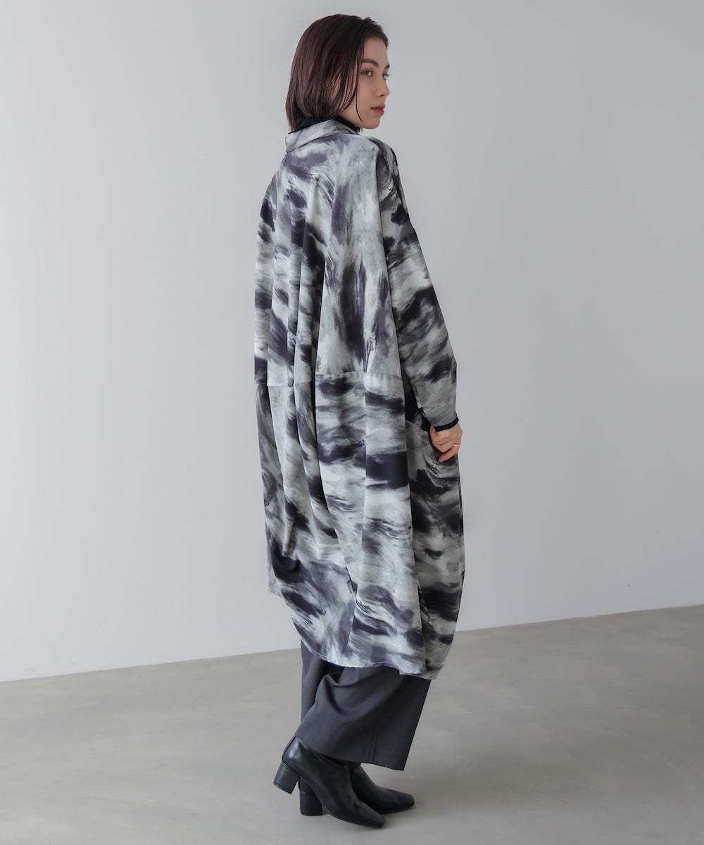 まだら柄ドレープワンピース