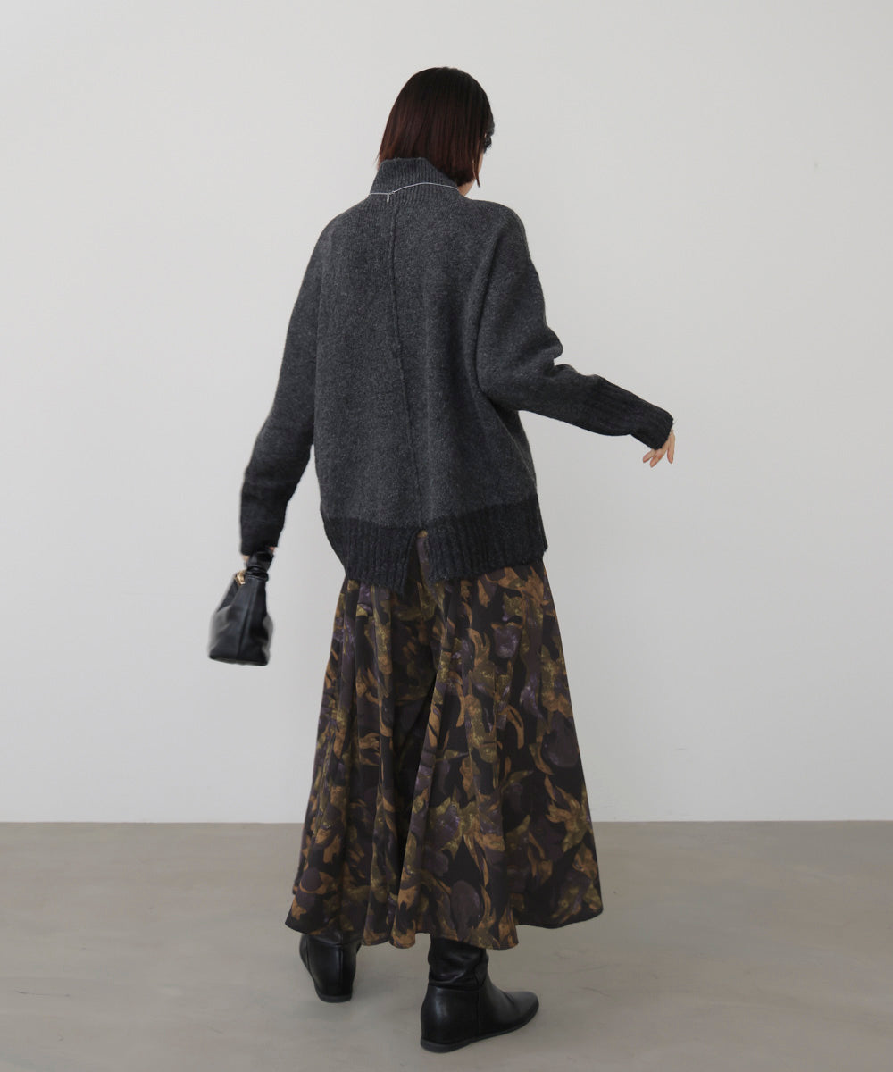 花柄フレアパンツ