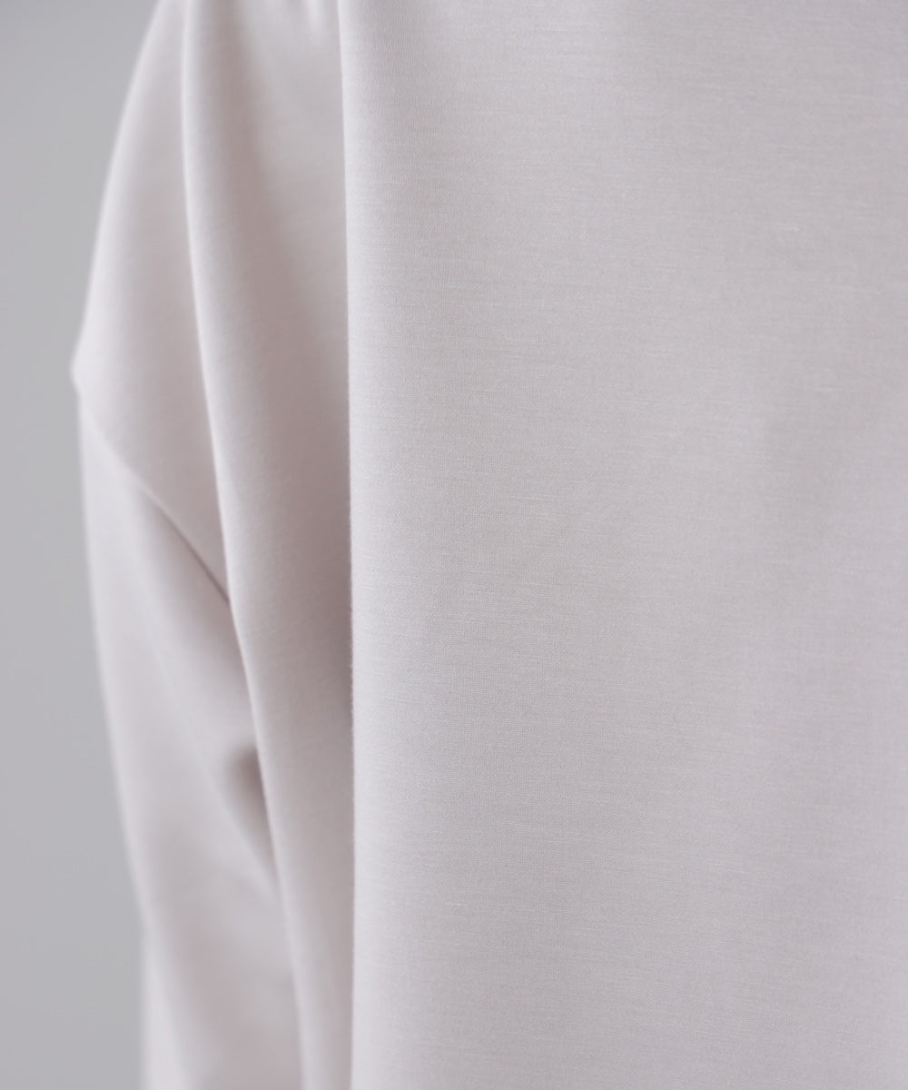 ファープリントプルオーバー