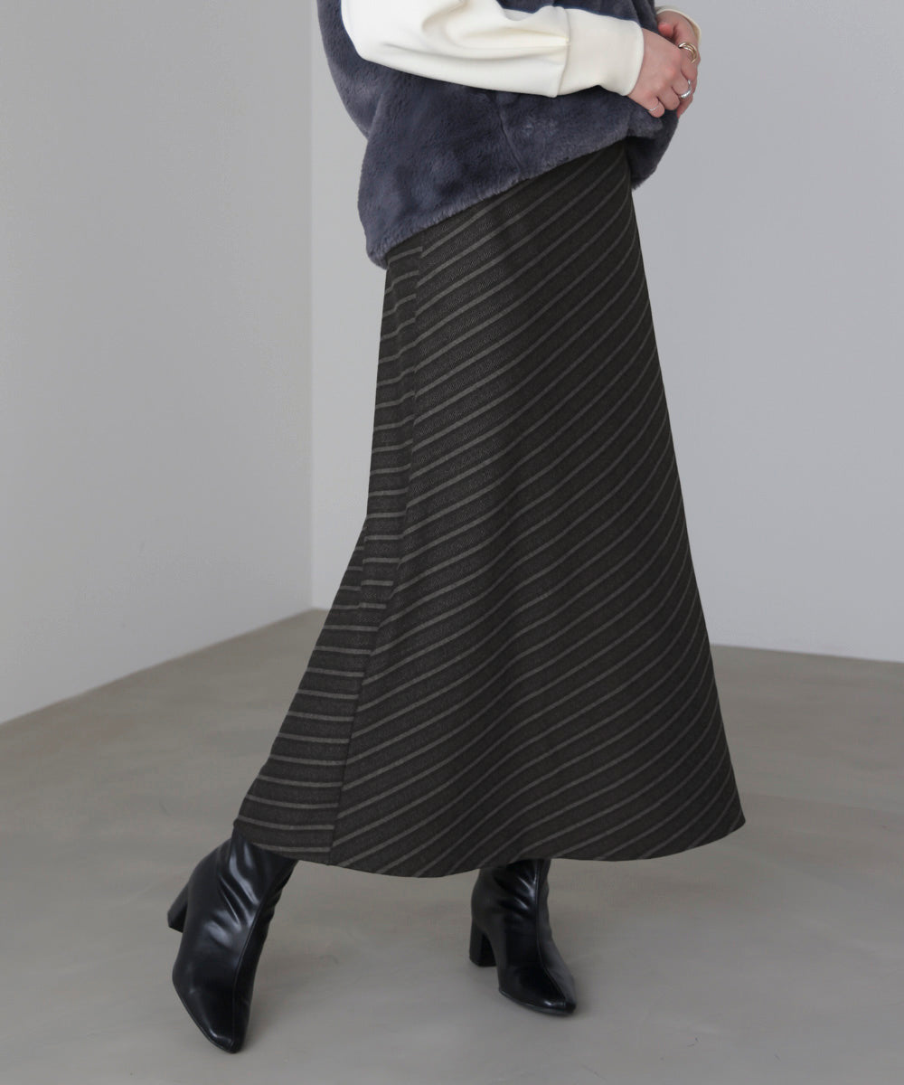 バイアスストライプタイト