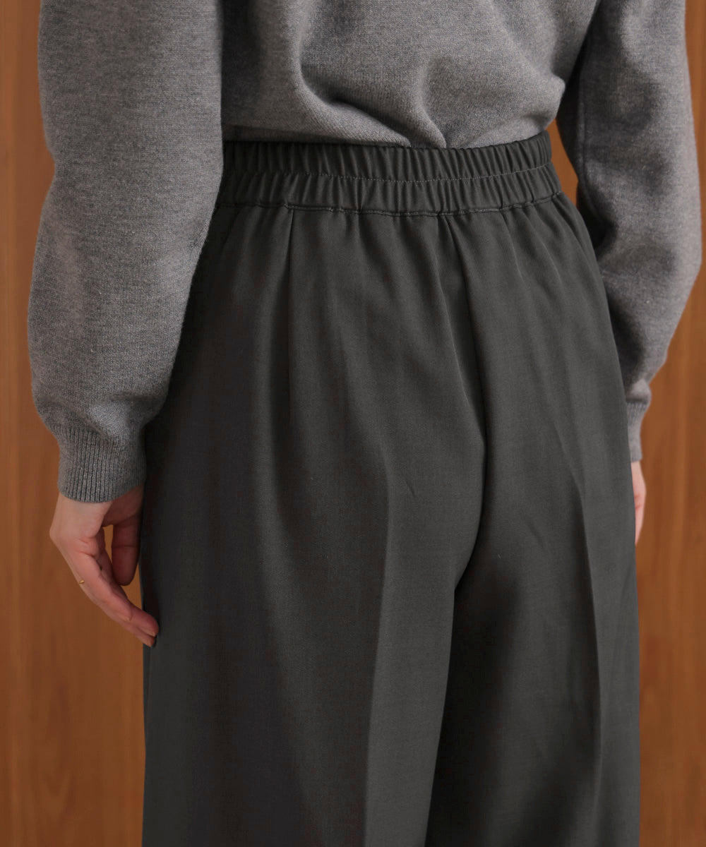 2タックストレートパンツ