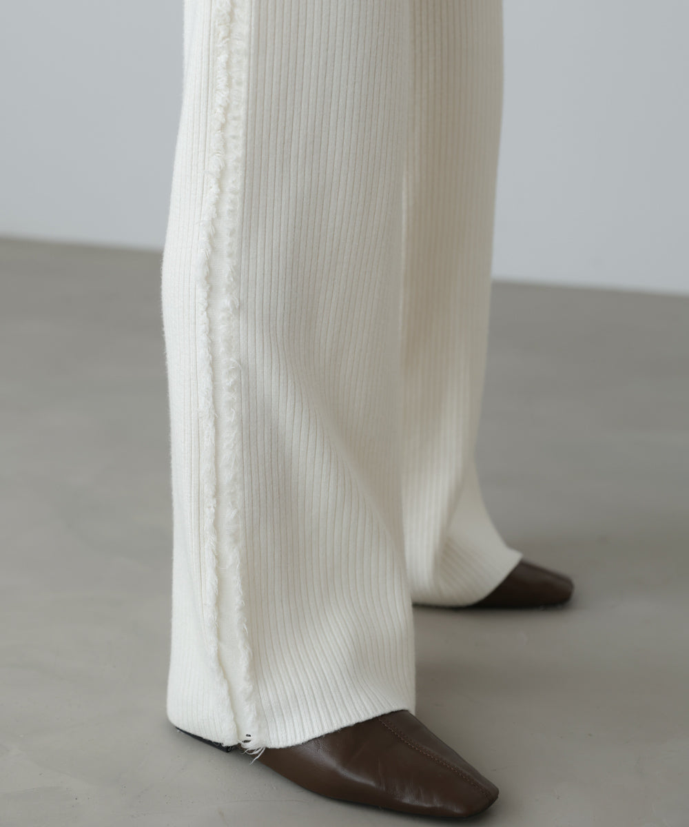 サイドフリンジニットパンツ