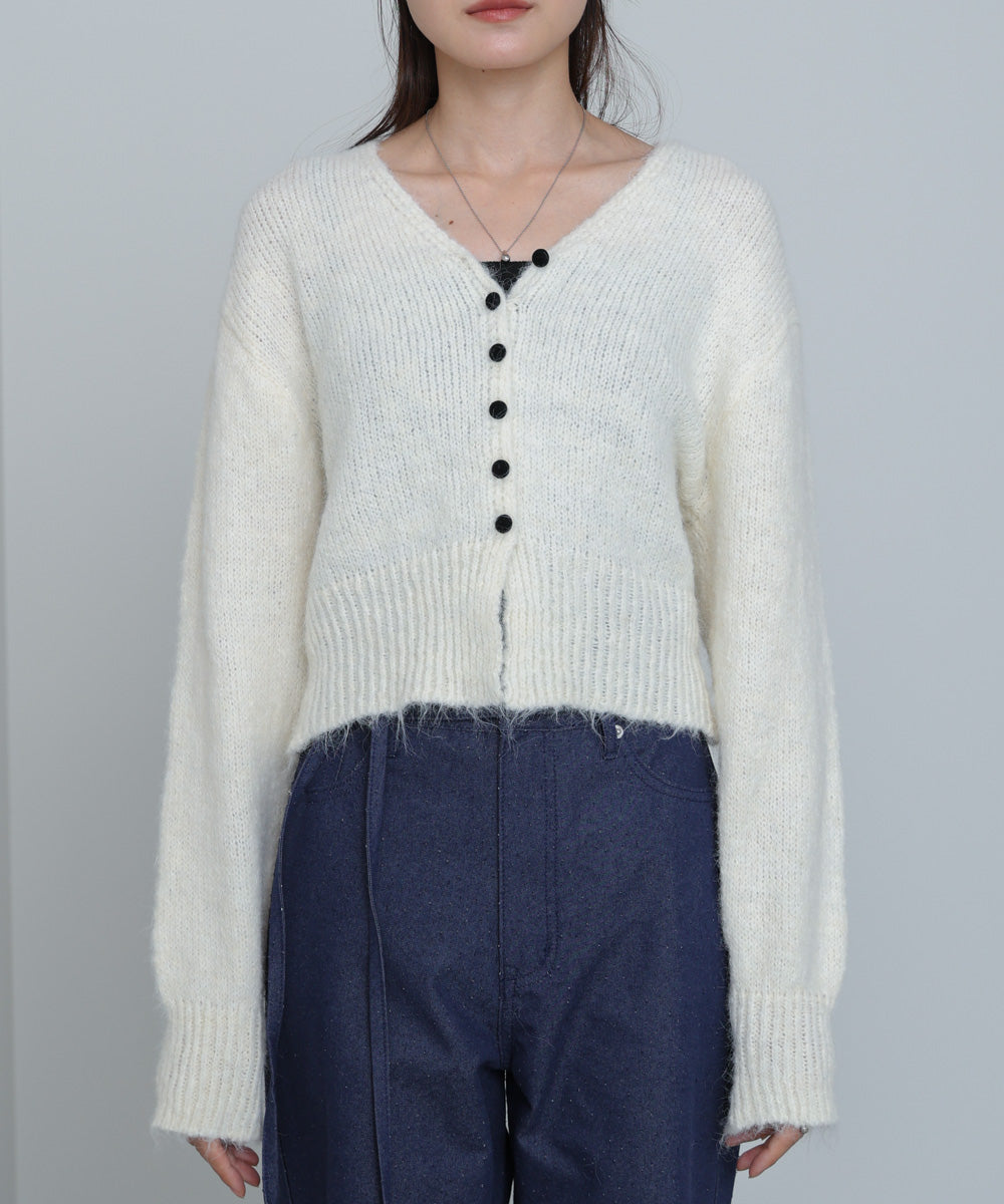 ショートシャギーくるみボタンカーディガン