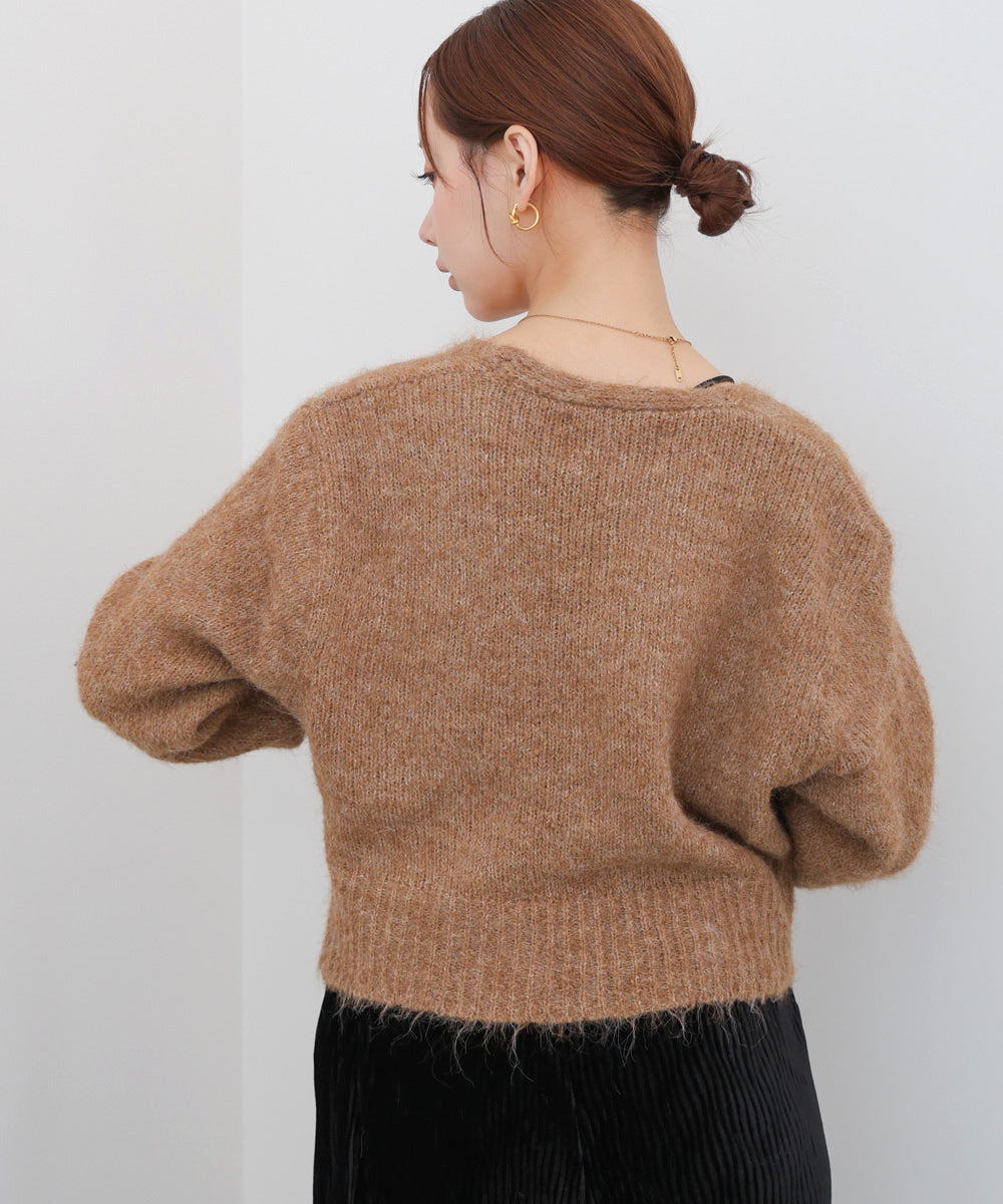 ショートシャギーくるみボタンカーディガン