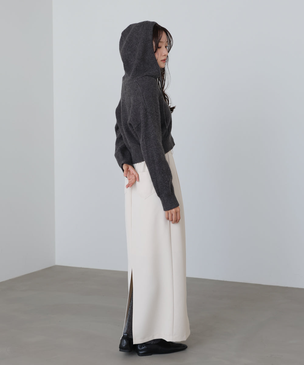 フーディーニットトップス