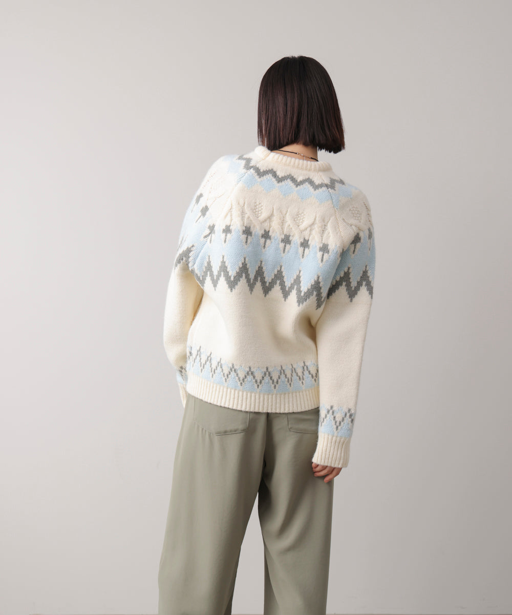 ノルディック柄ニット