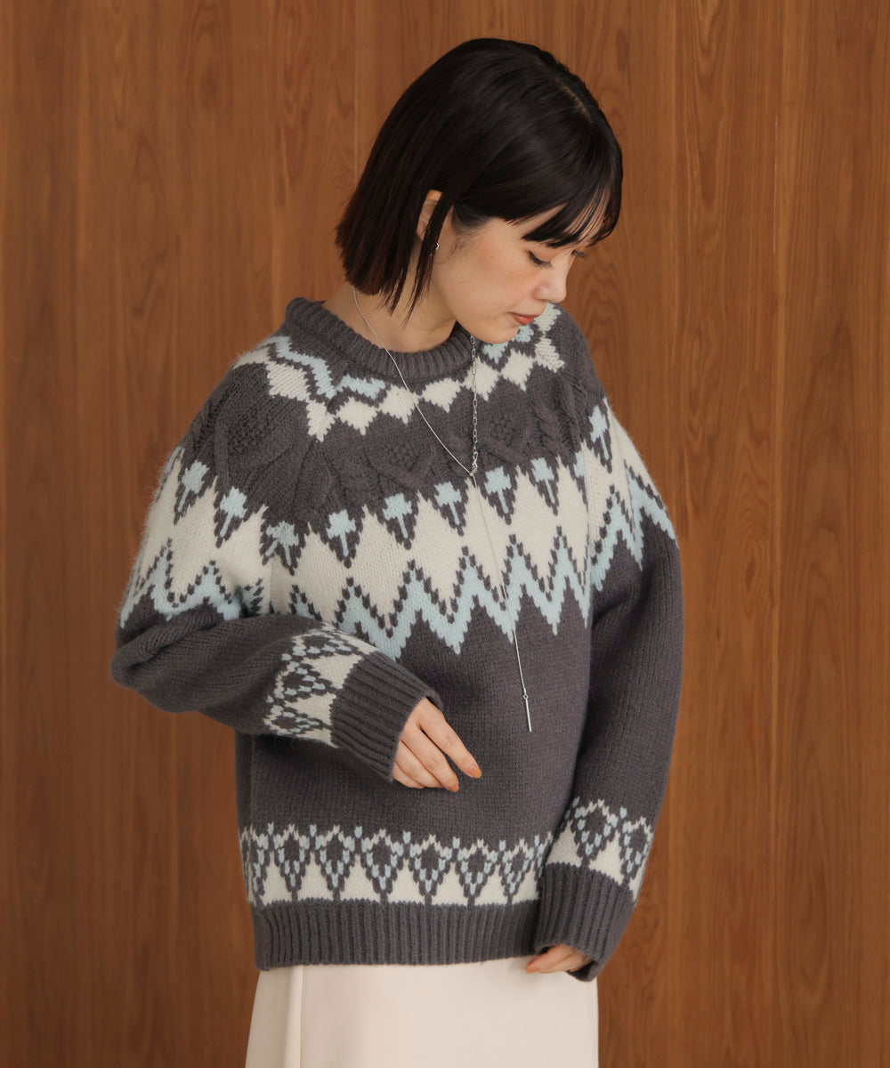 ノルディック柄ニット