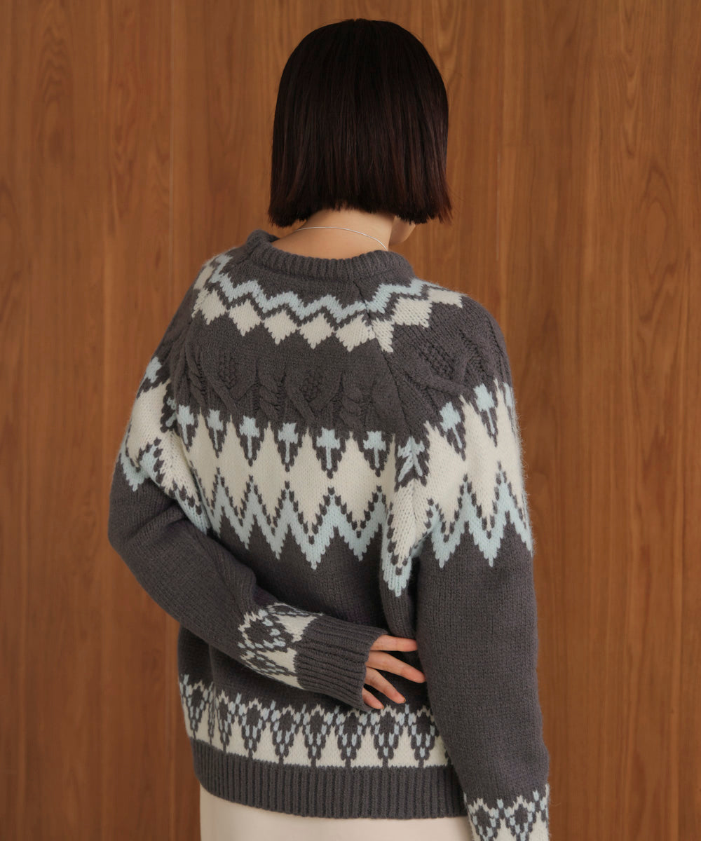 ノルディック柄ニット
