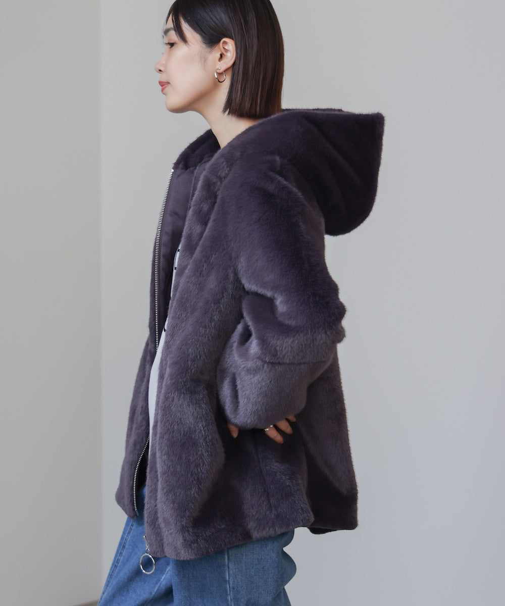 フェイクファーコート