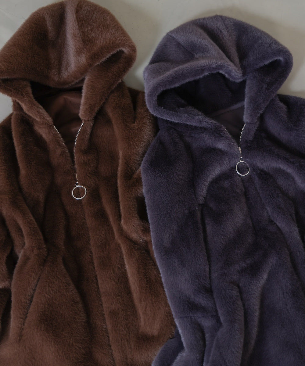 フェイクファーコート