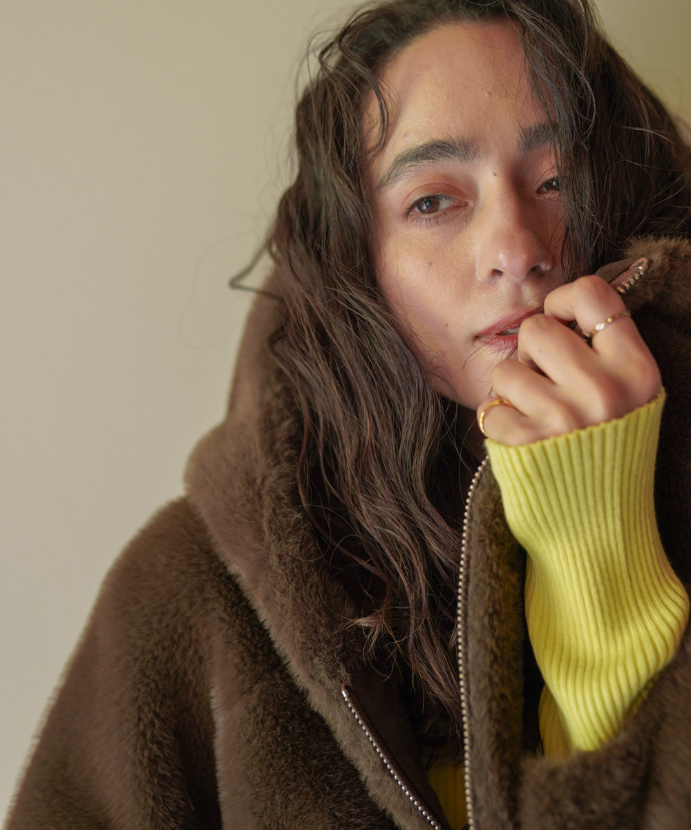 フェイクファーコート