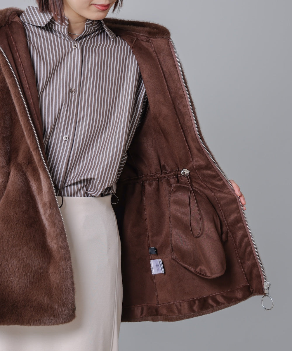 フェイクファーコート