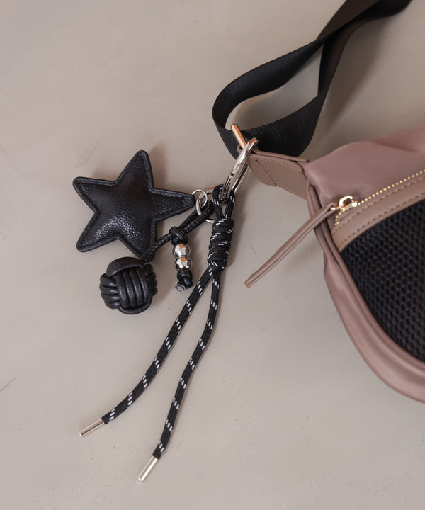 バックチャーム