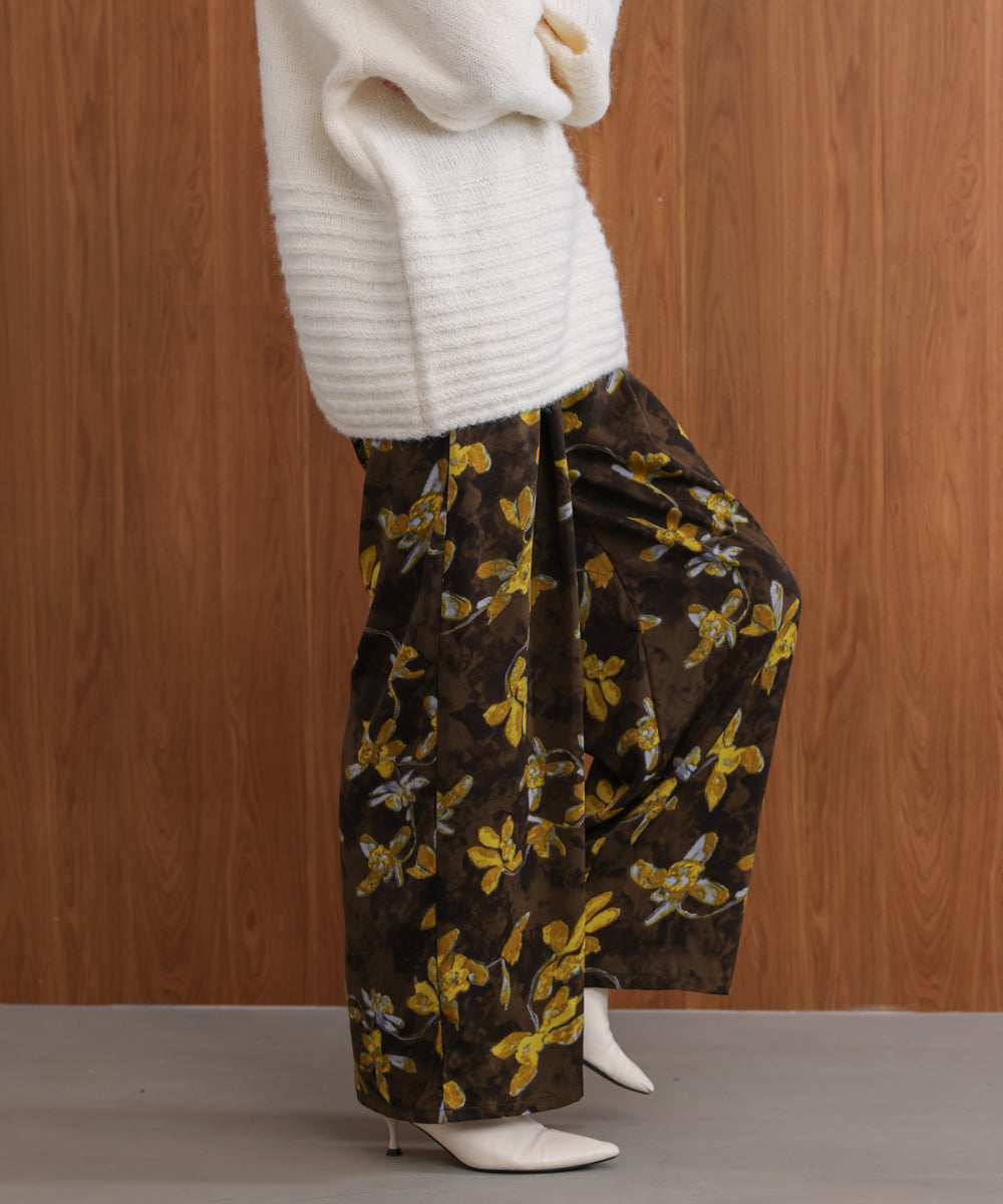 クラシックフラワーワイドパンツ