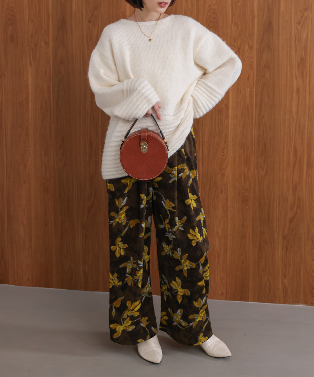 クラシックフラワーワイドパンツ