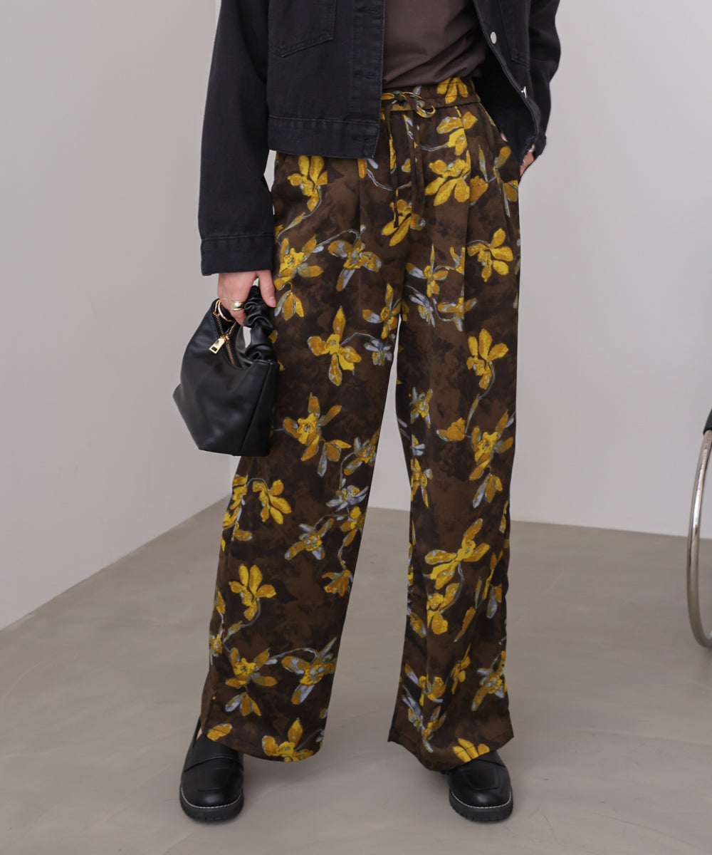 クラシックフラワーワイドパンツ