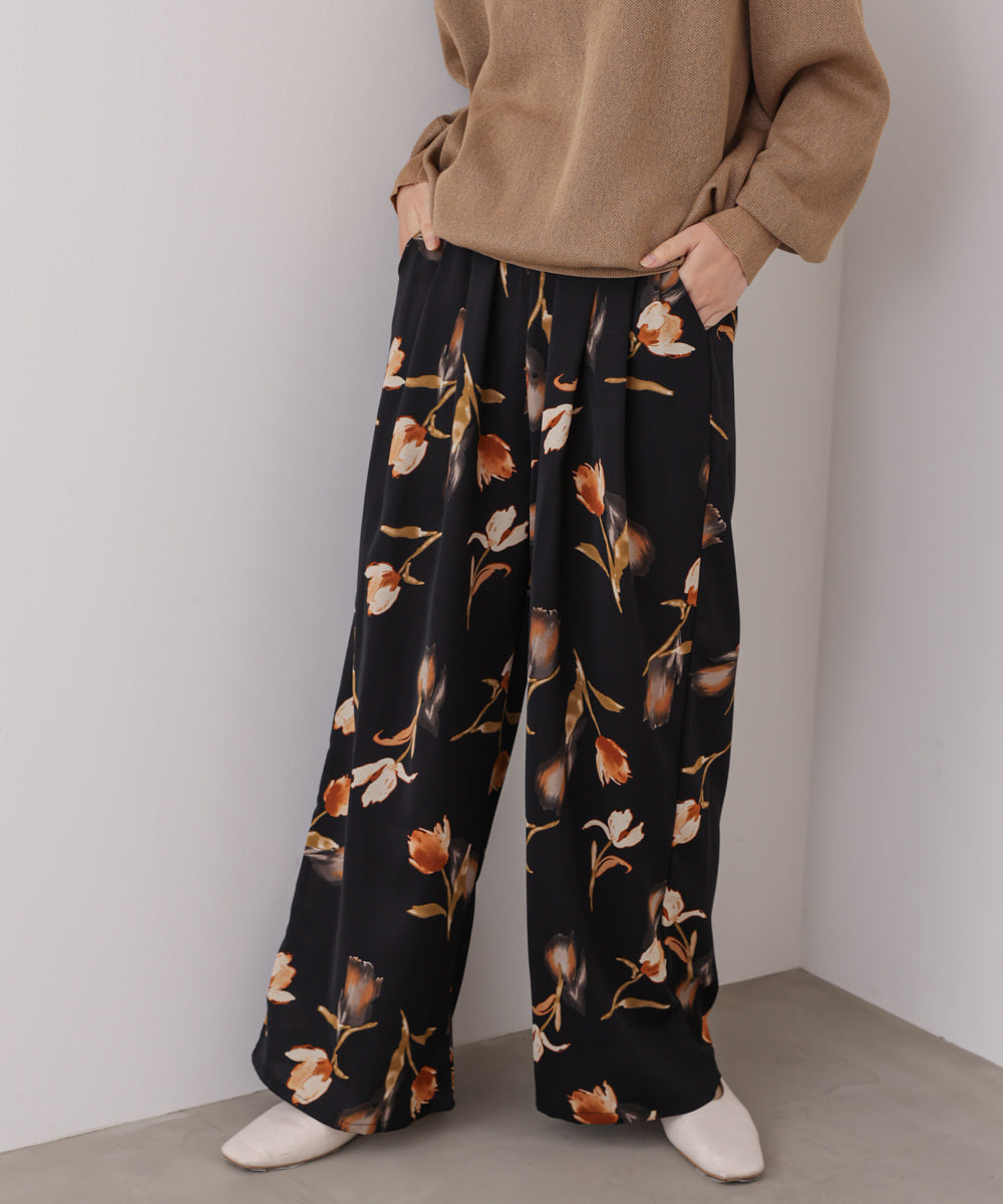 クラシックフラワーワイドパンツ