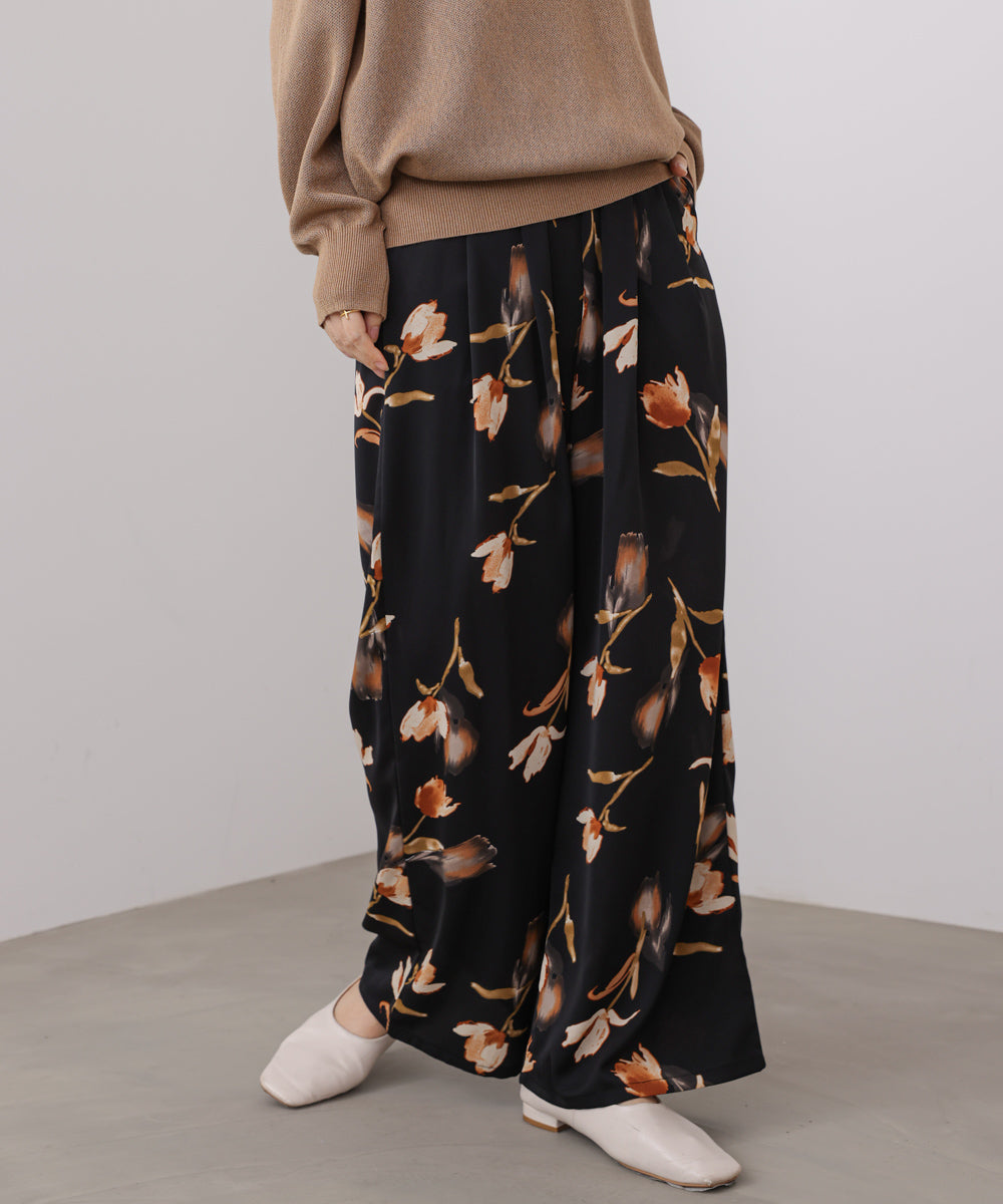 クラシックフラワーワイドパンツ