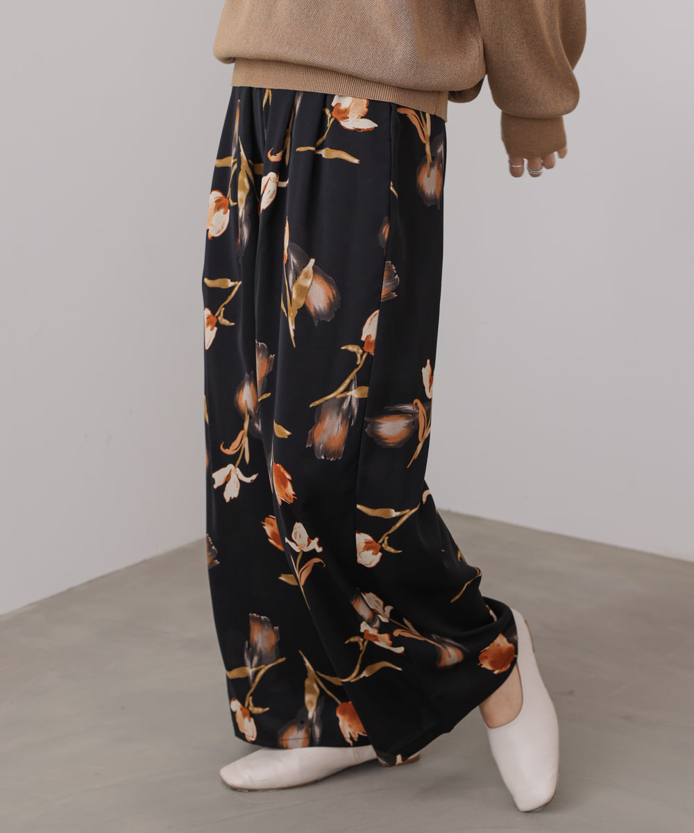 クラシックフラワーワイドパンツ