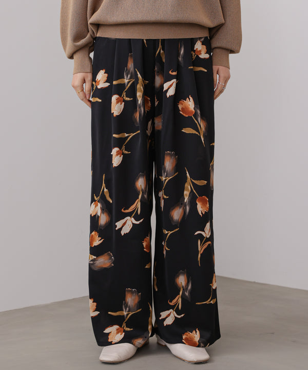 クラシックフラワーワイドパンツ