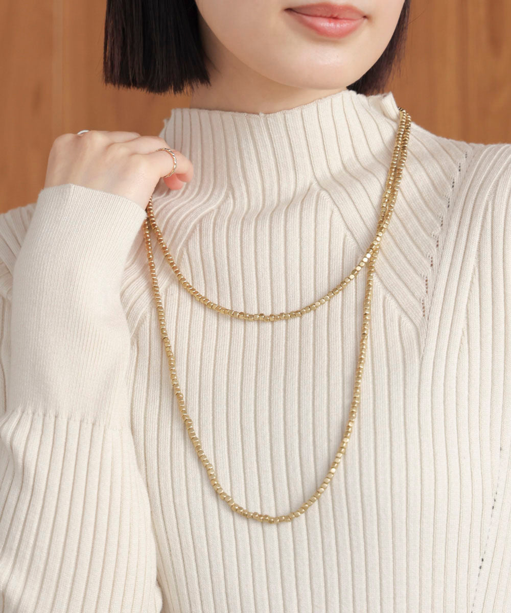 ビーズフリーネックレス