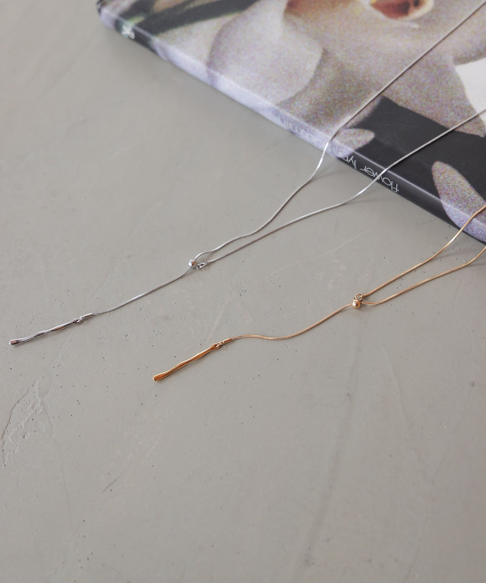 センターシズクスライトネックレス