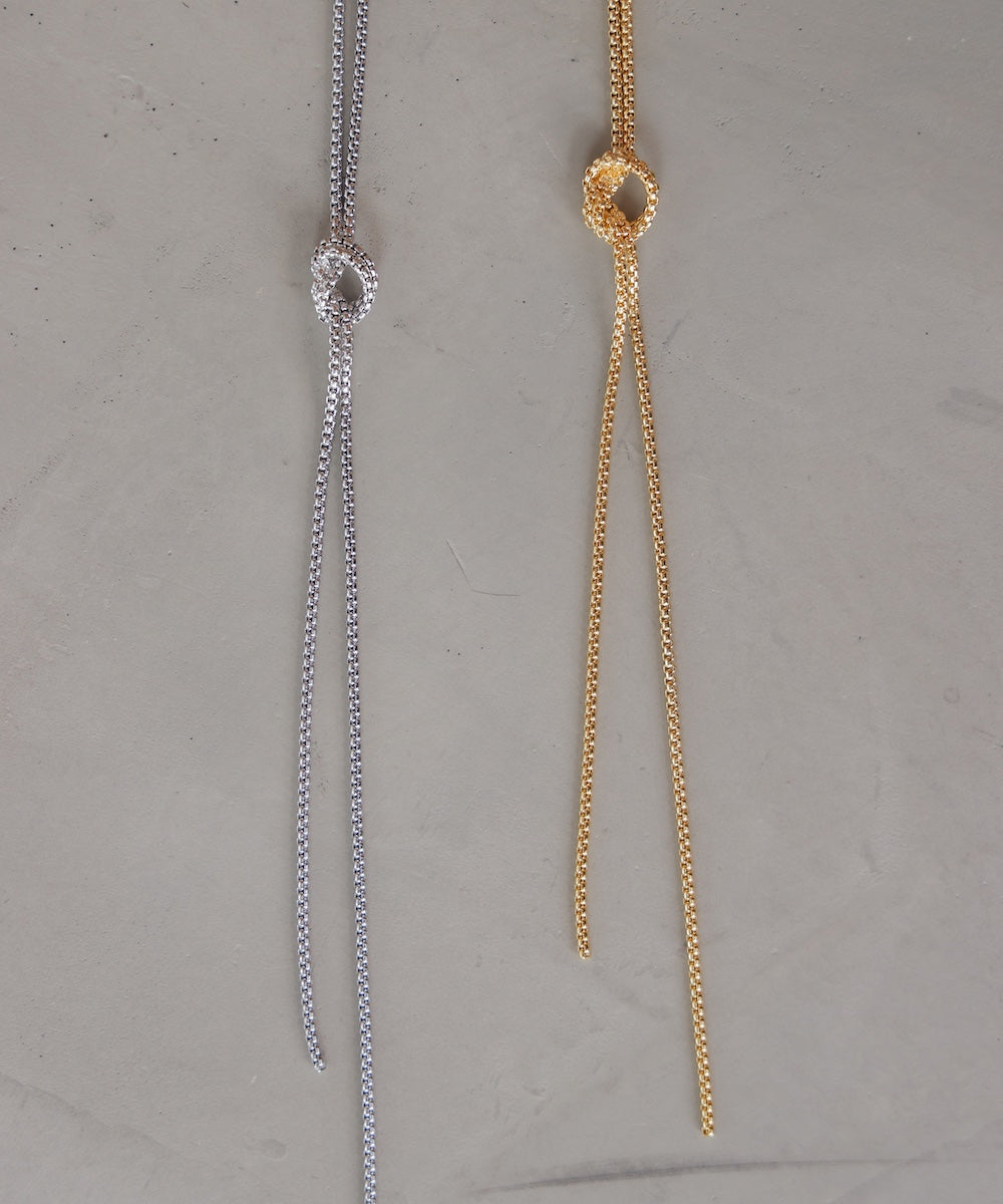 ネジリチェーンネックレス