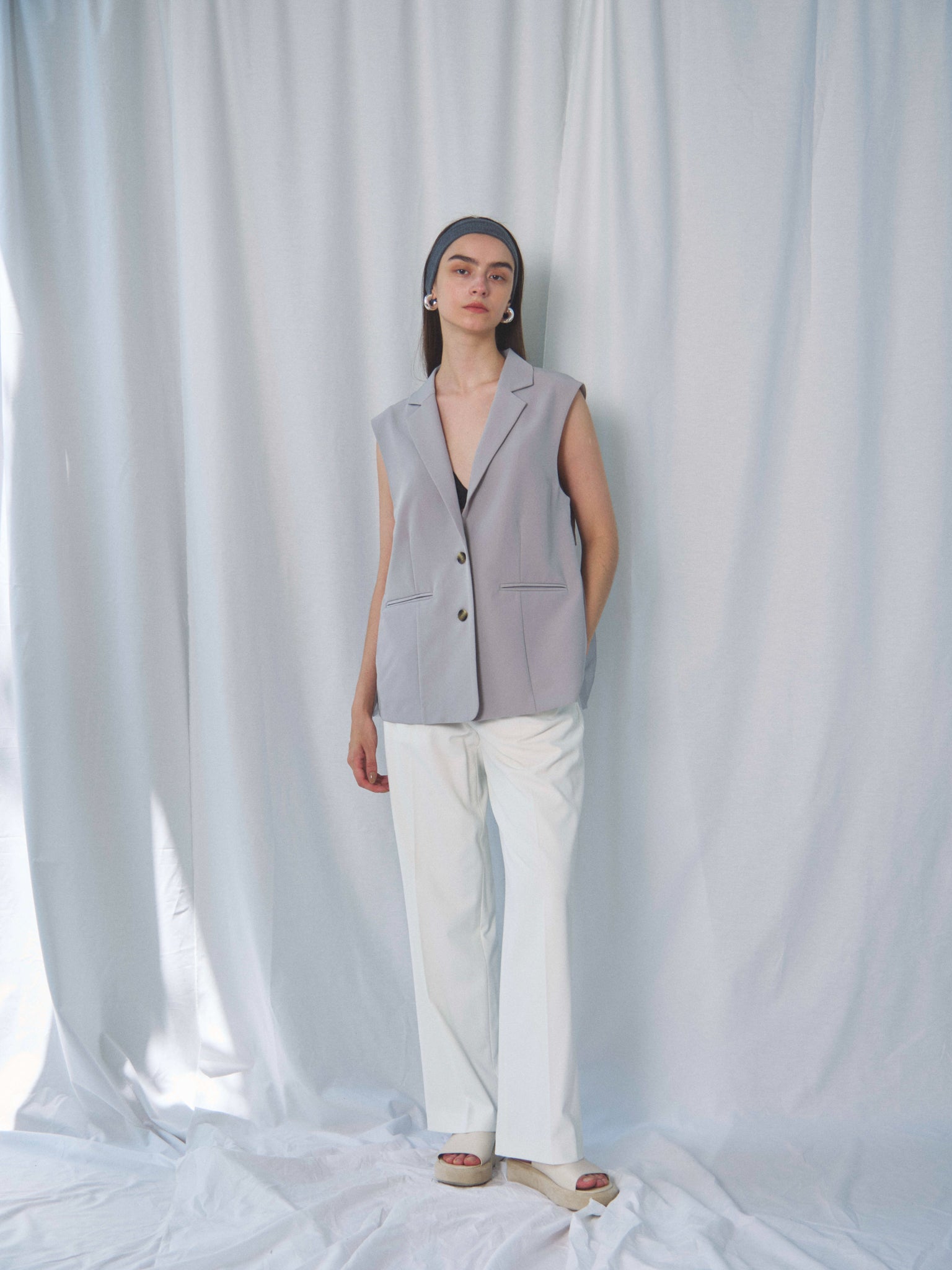 TULLE DOCKING GILET(チュールドッキングジレ)