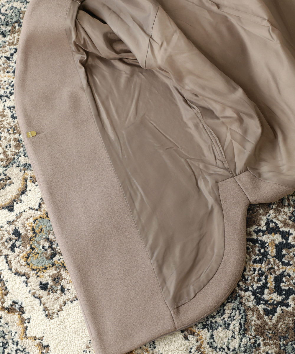 BouJeloud ノーカラーバック切替コート